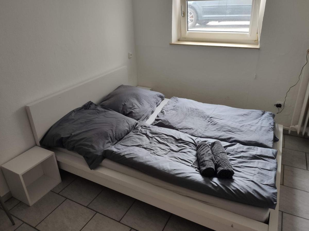 Schönes einfaches zentrales Zimmer in Oldenburg Exterior foto